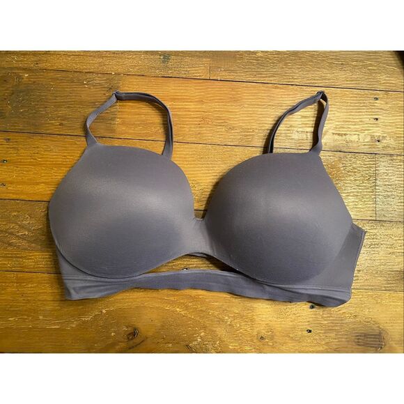 Victoria’s Secret 36DD incredible padded no wire bra grey - Picture 1 of 7